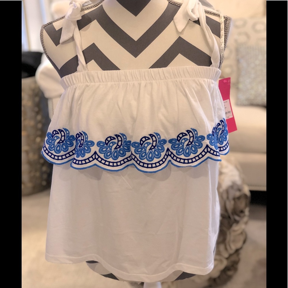 Brand New Lilly Pulitzer Benita Top, size Large.
